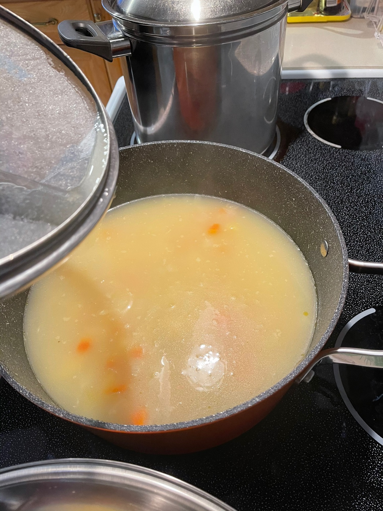 蚬肉土豆忌廉汤