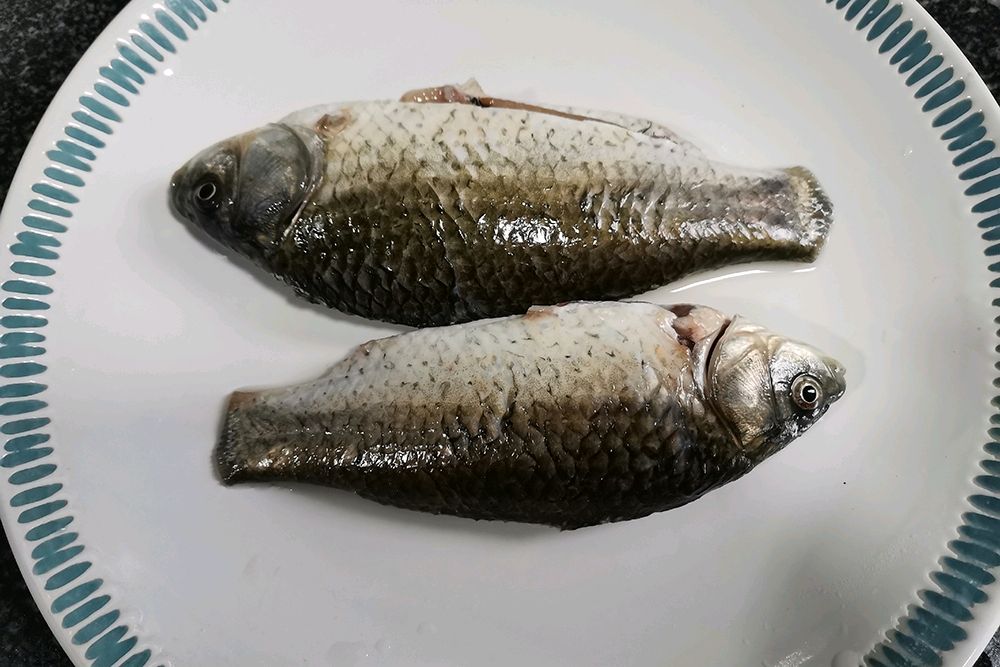 鲜肉丸子豆腐鲫鱼汤