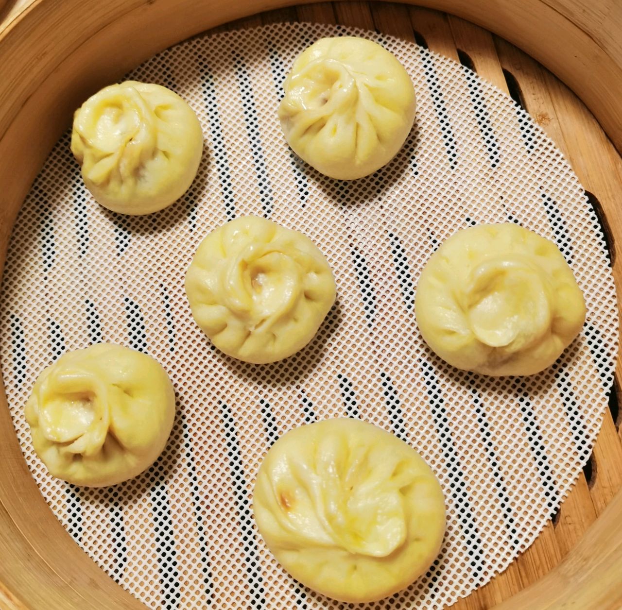 鲜肉小笼包