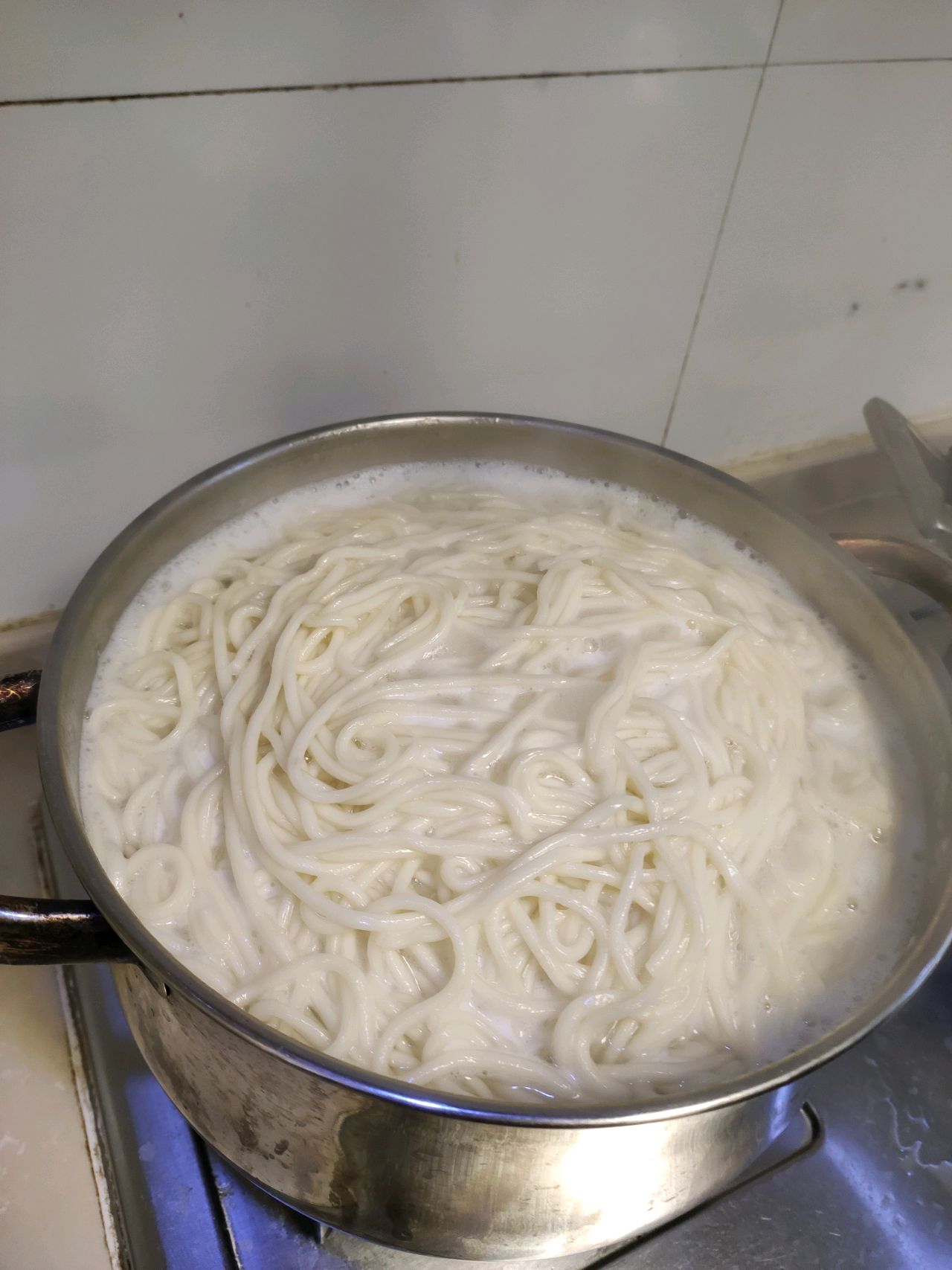 先生牌红烧排骨面