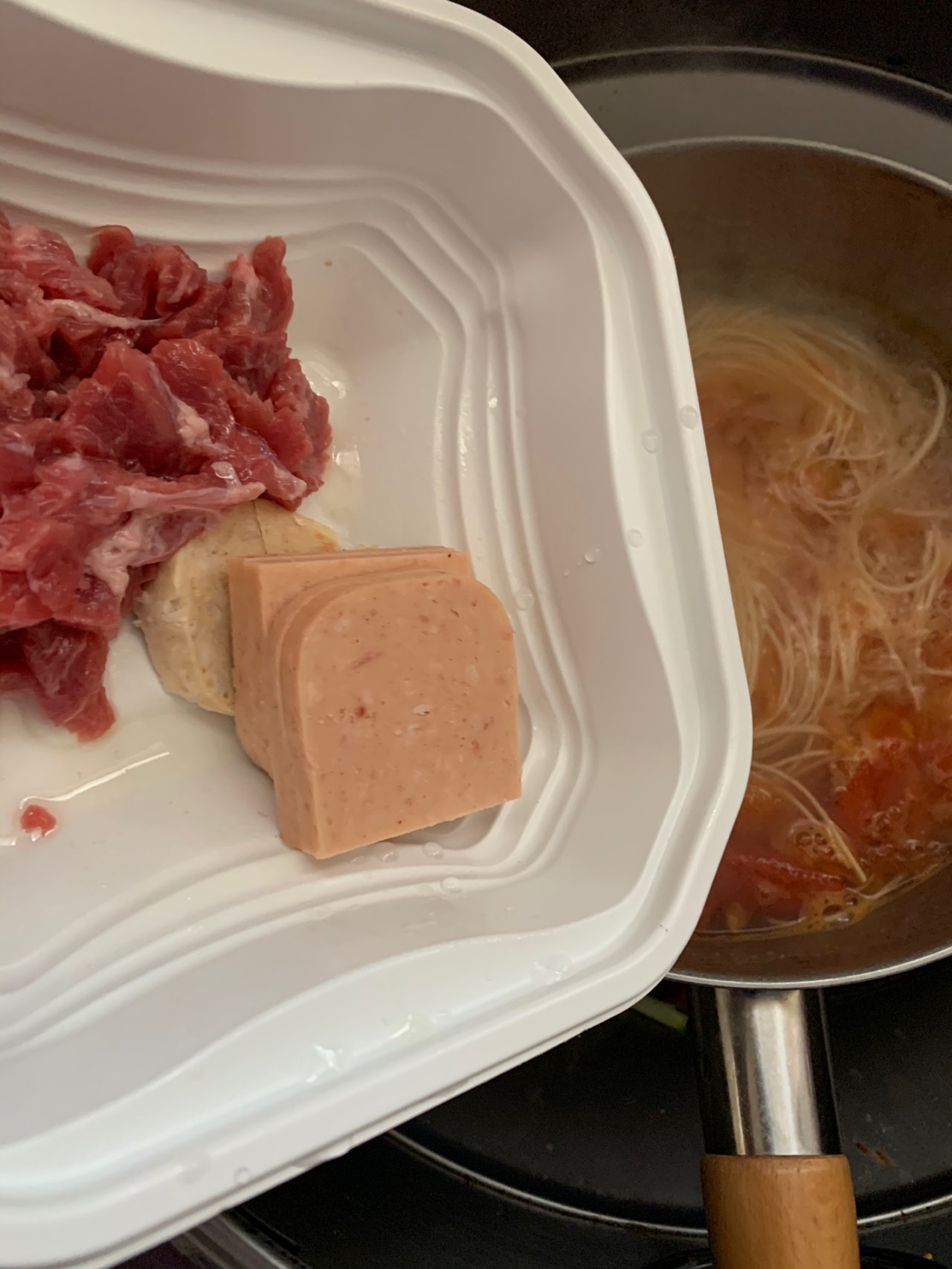 鲜汤牛肉面