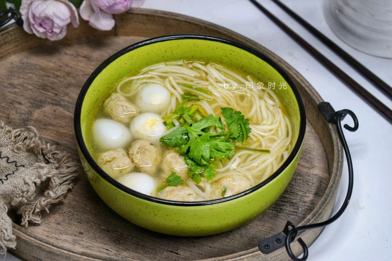 鲜味小肉丸面