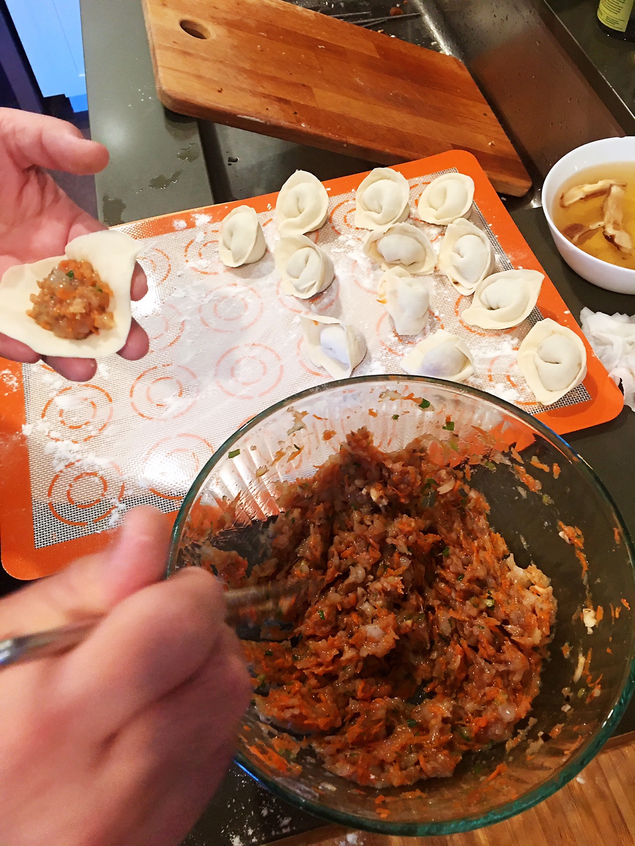 鲜虾鸡肉馄饨
