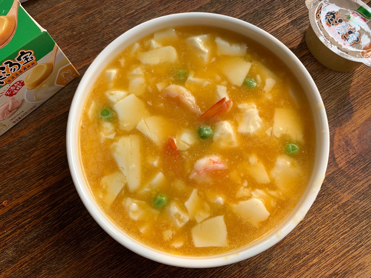 鲜虾鸡汤豆腐羹