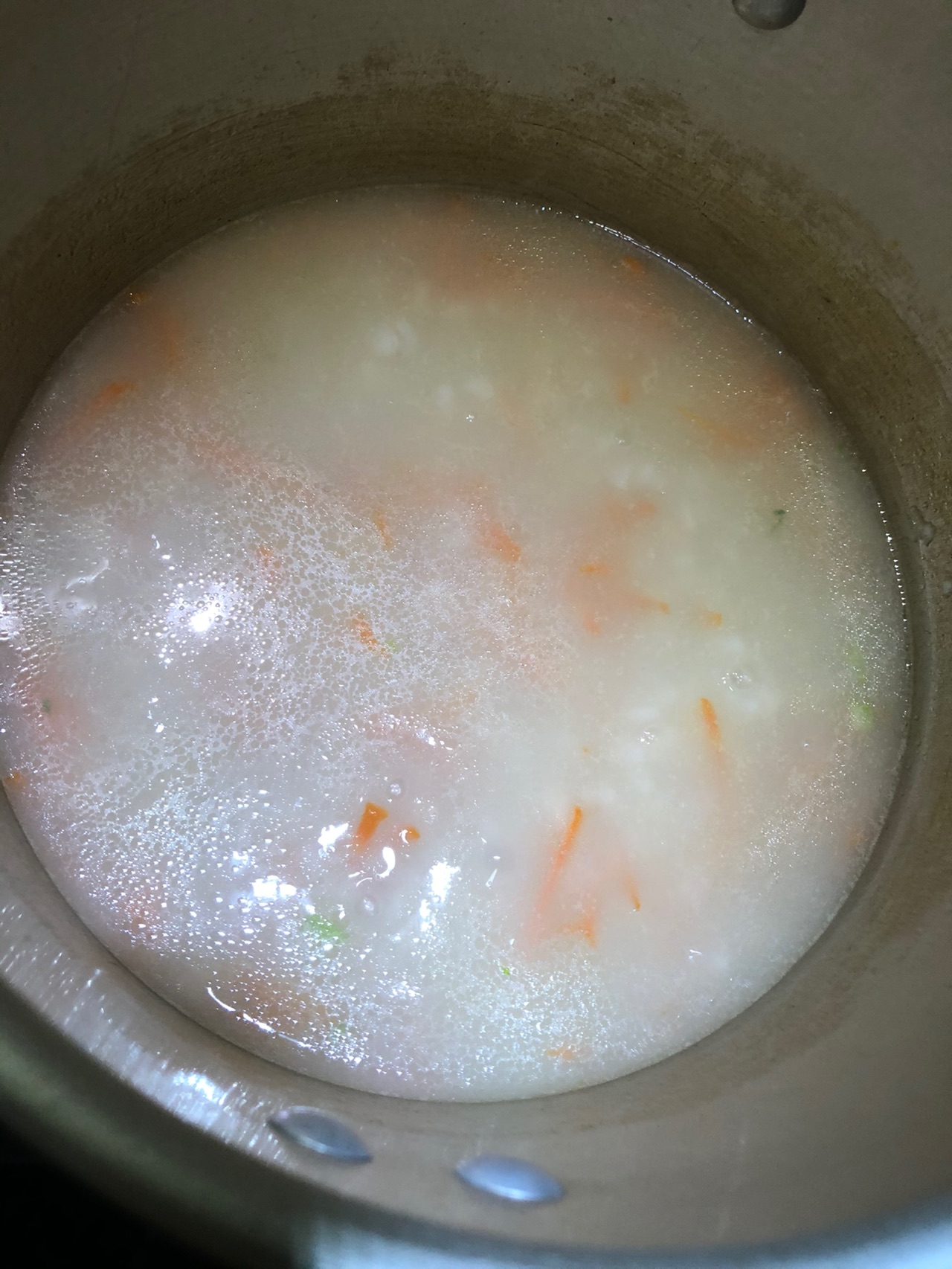 鲜虾青菜鱼粥