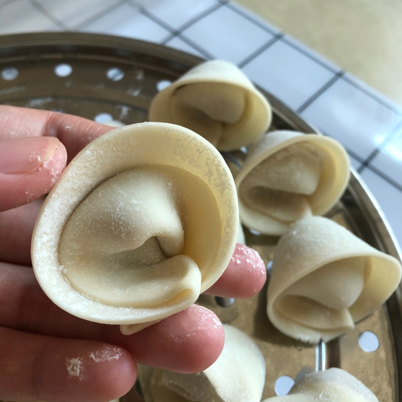 鲜虾香菇肉饺