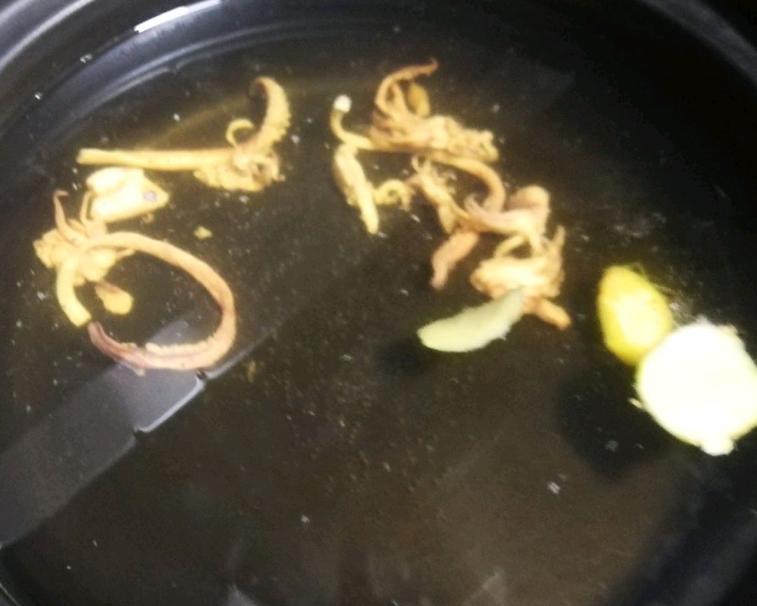 鲜虾杂菇汤