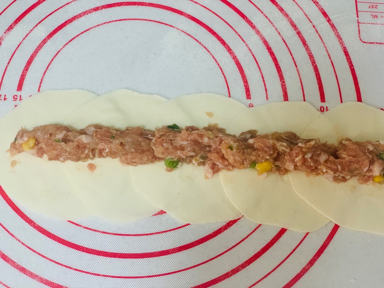 鲜虾猪肉花式煎饺