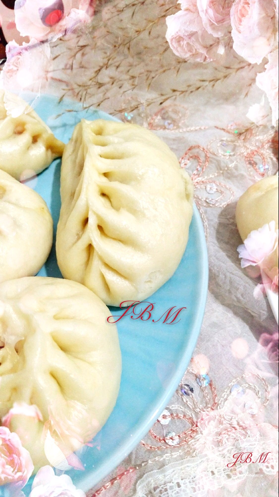 鲜香多汁的冬瓜猪肉包