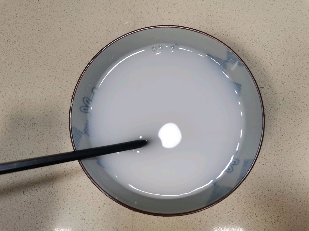 鲜香吮指 牛肉青萝卜生煎包