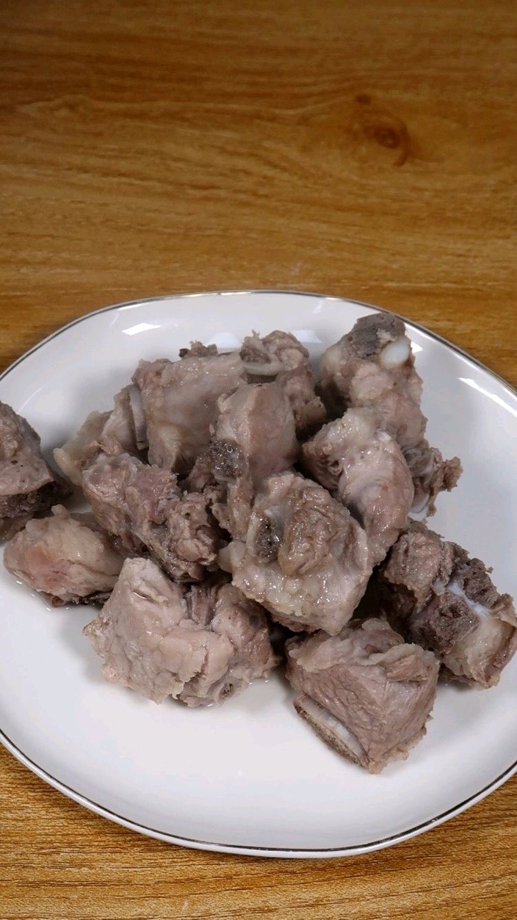 咸香酸甜不油腻~糖醋排骨