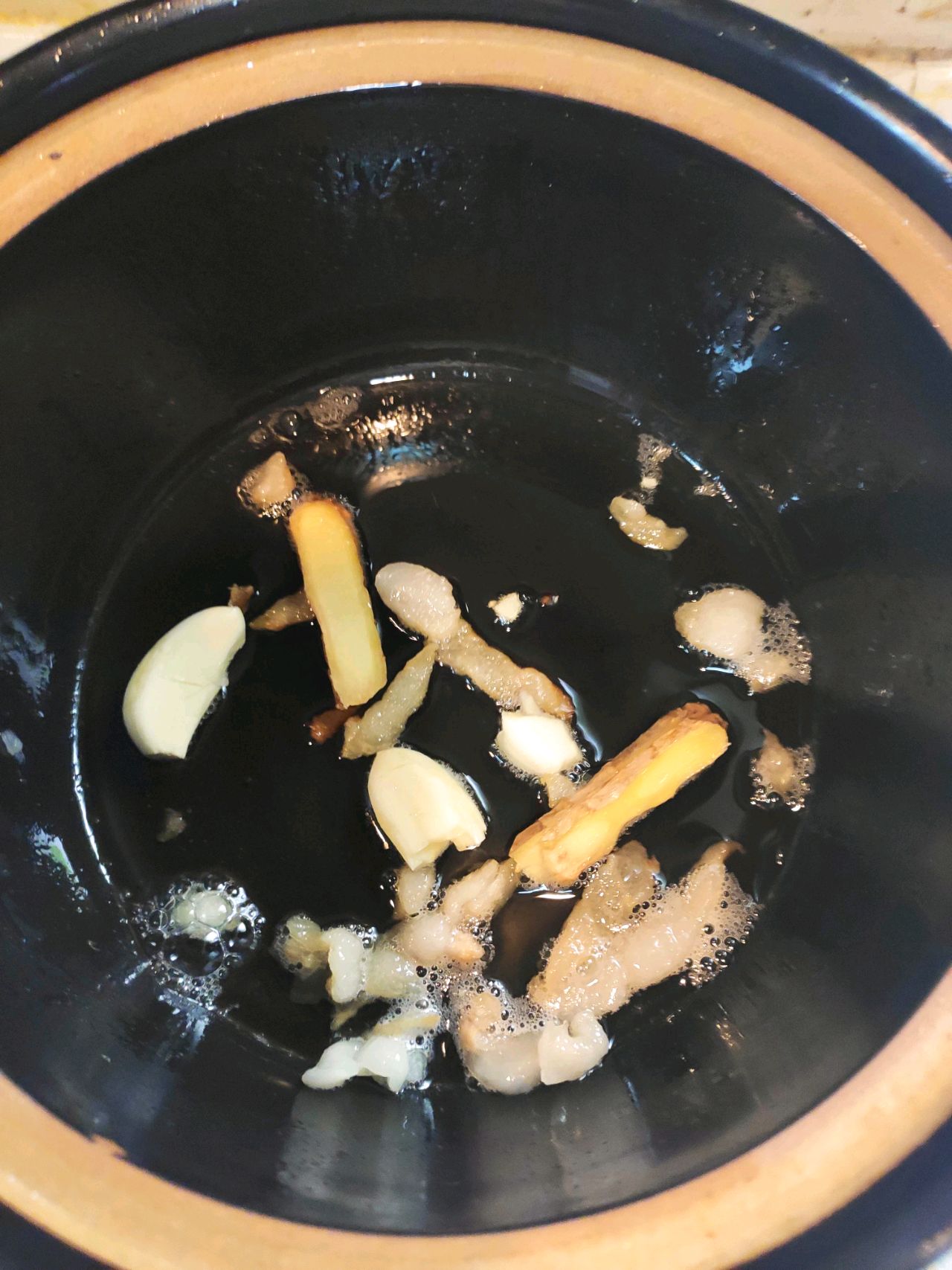 咸鱼煲