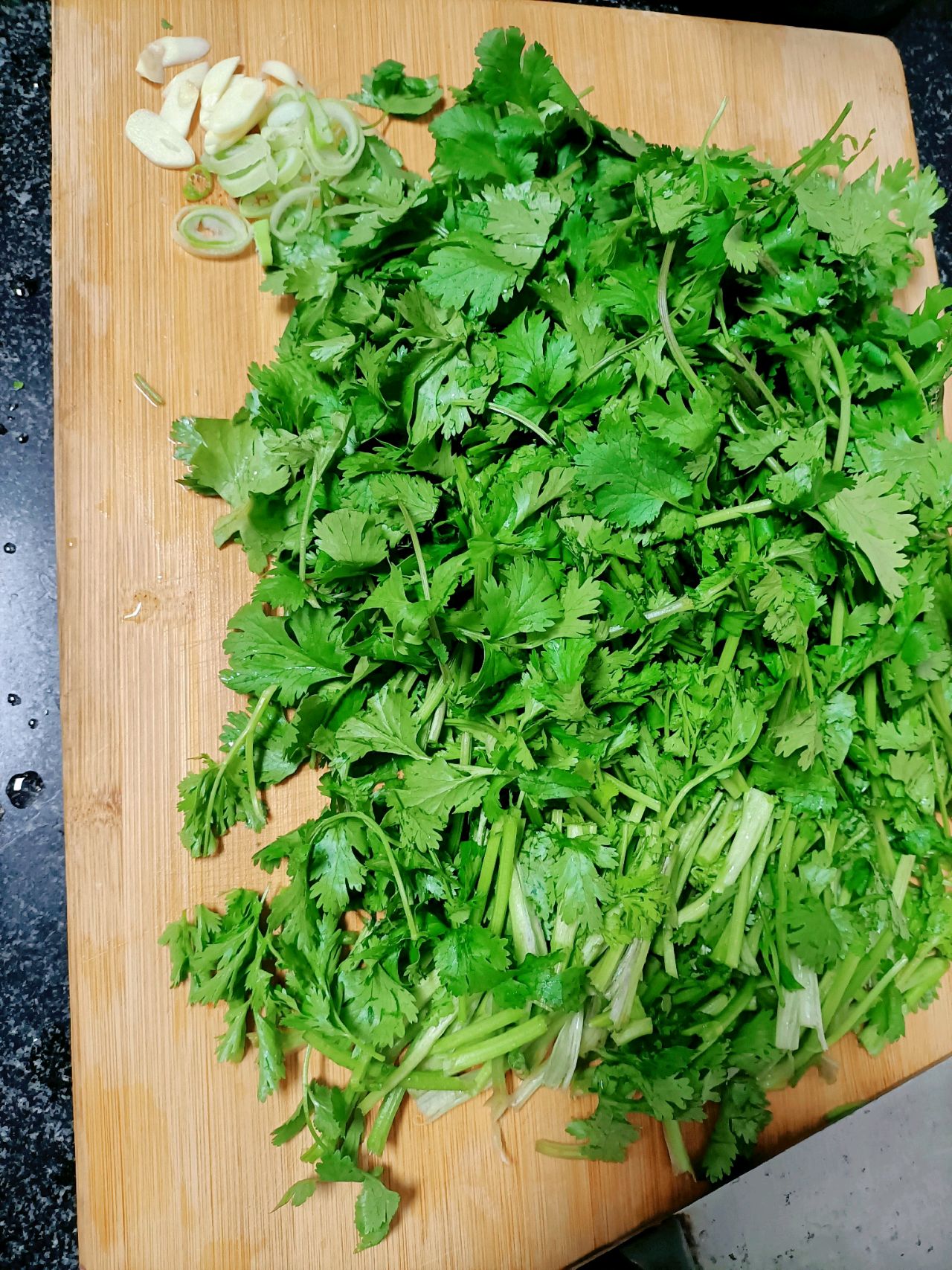 香菜炒肉丝
