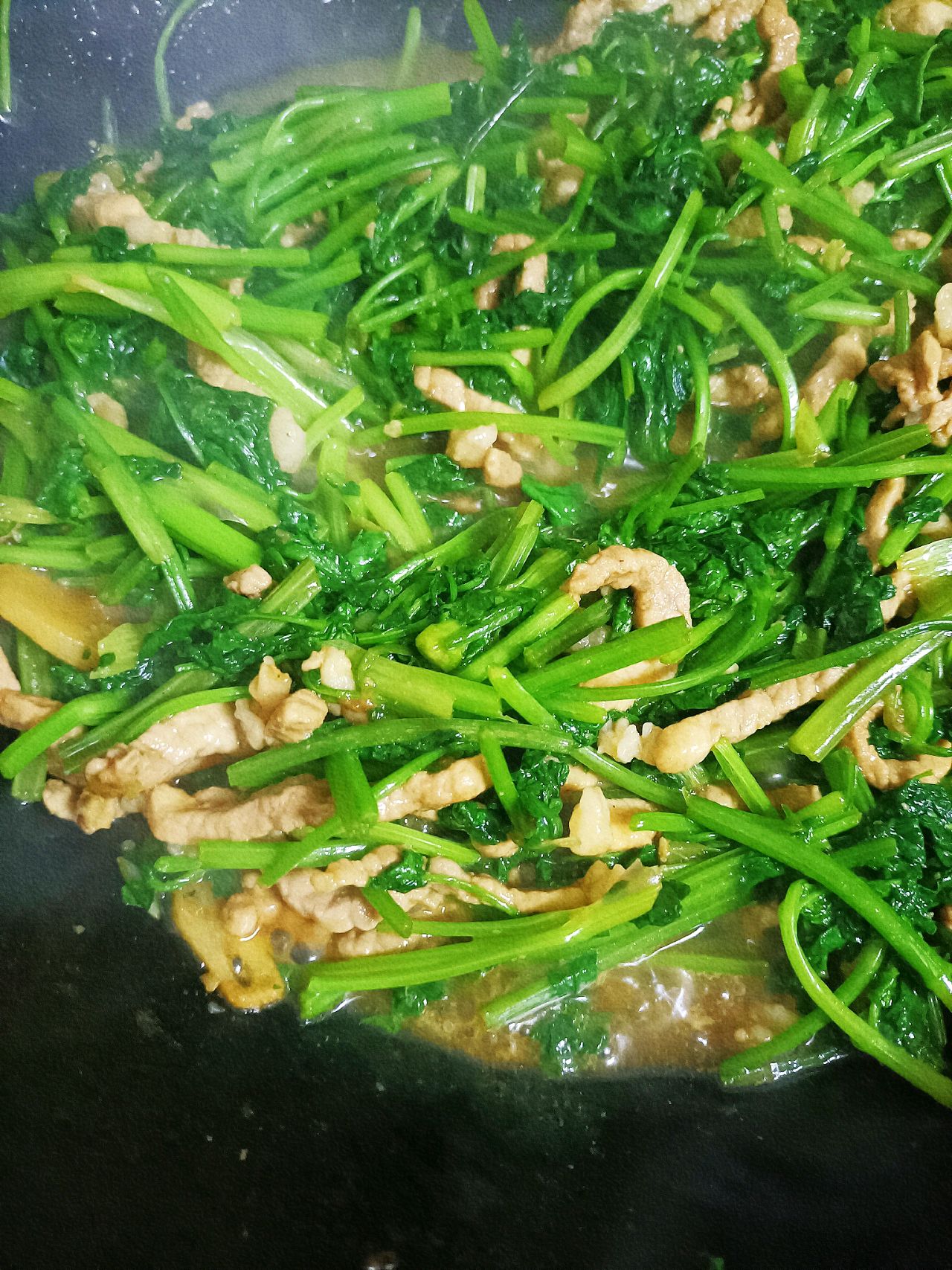 香菜炒肉丝