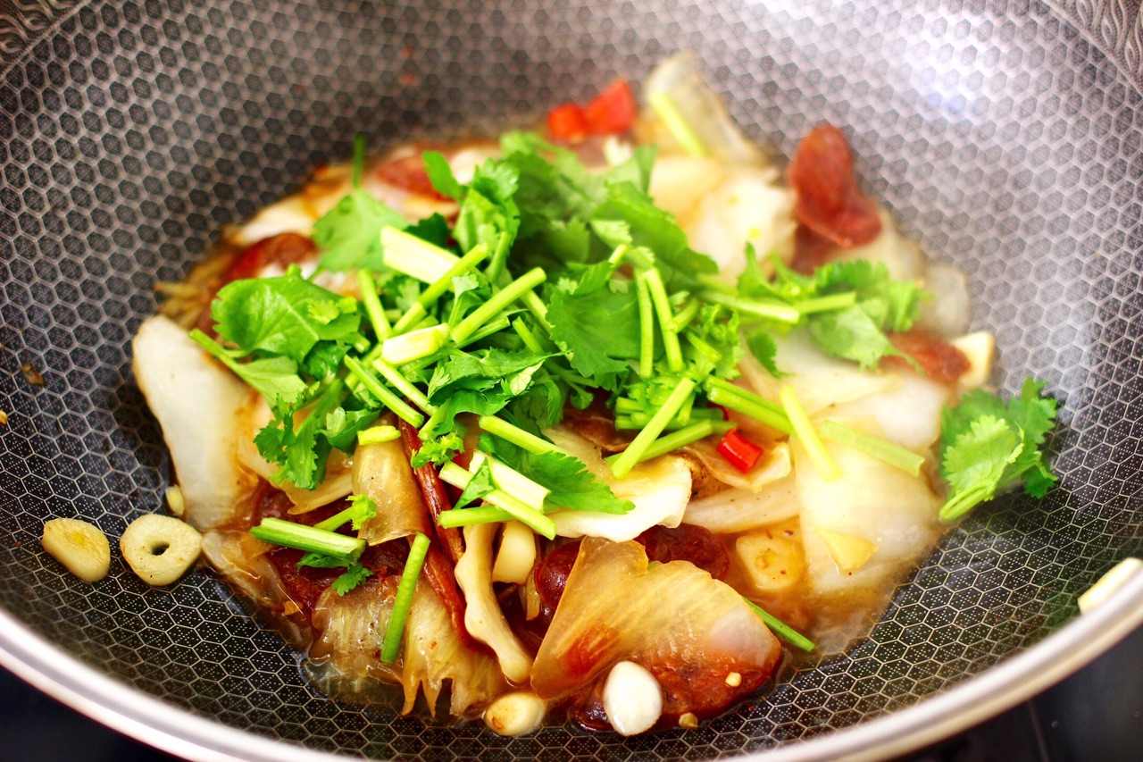 香肠醋溜白菜