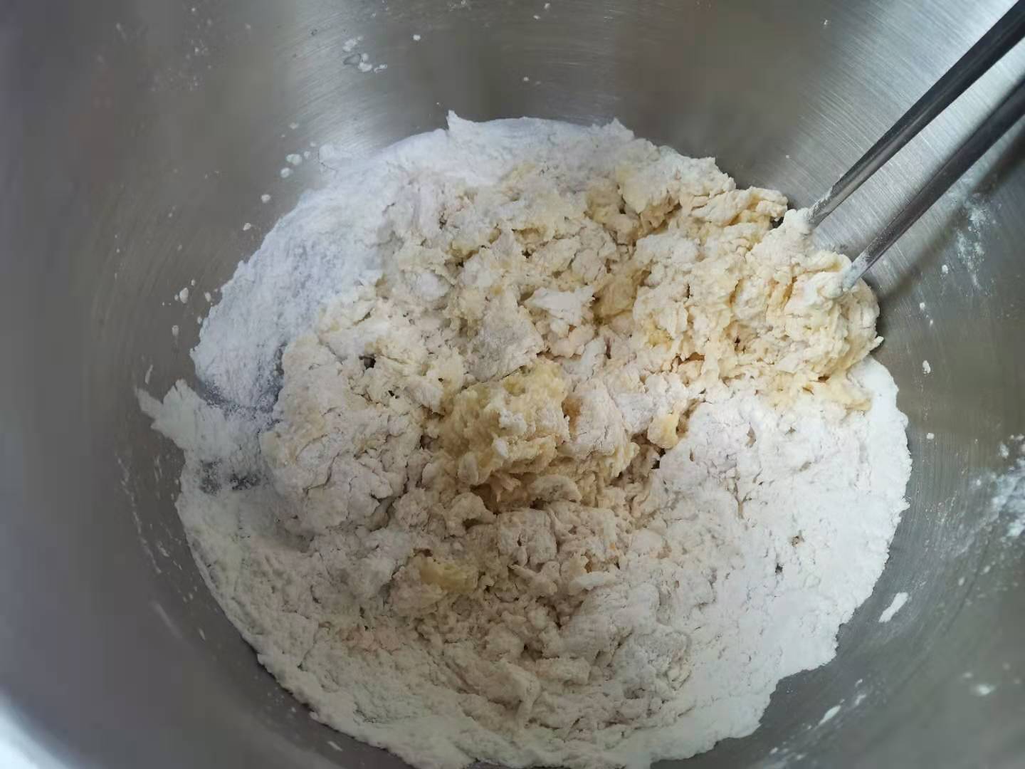 香葱  豆沙小面包