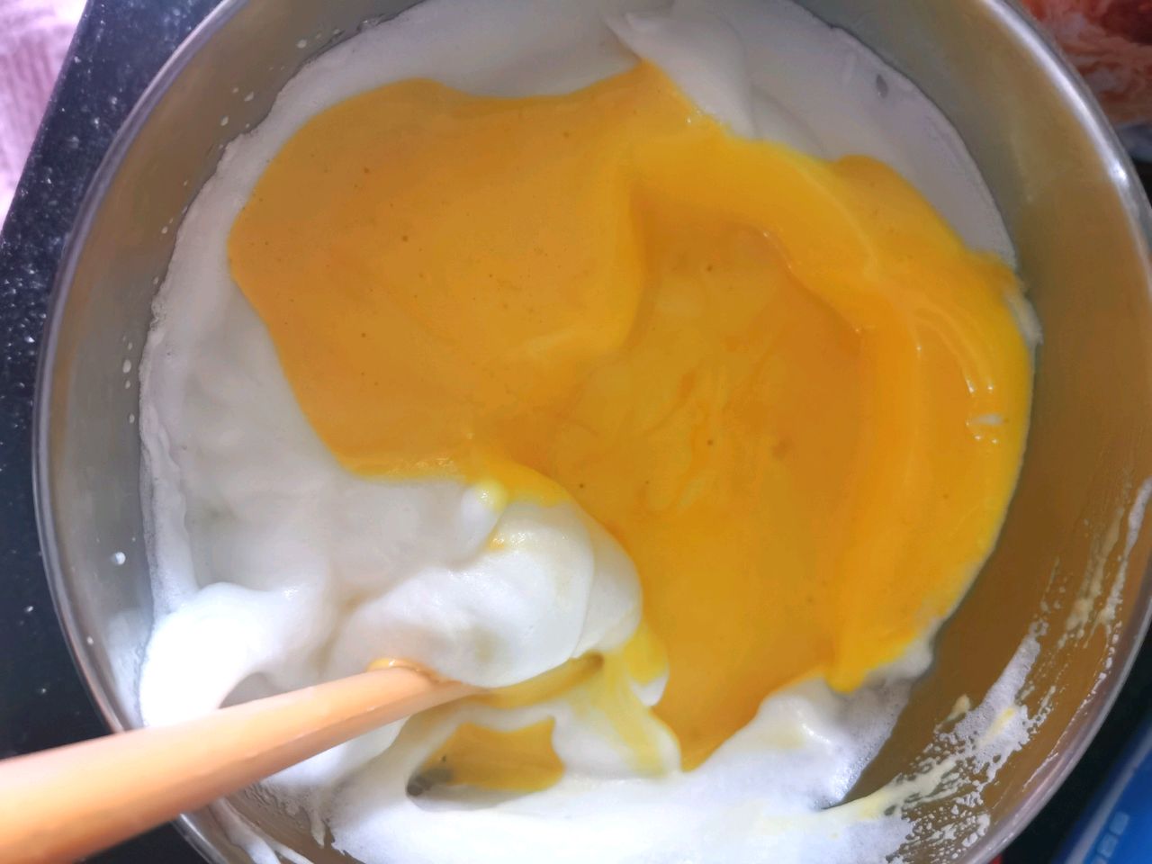 香葱肉松咸蛋糕