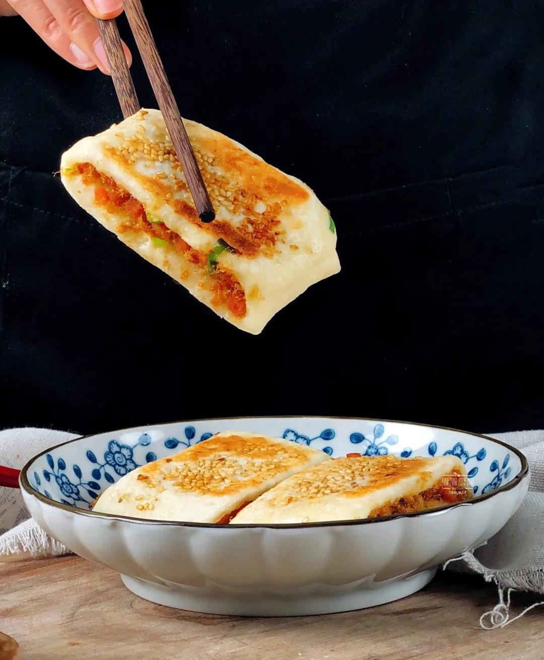 香葱肉松芝麻饼