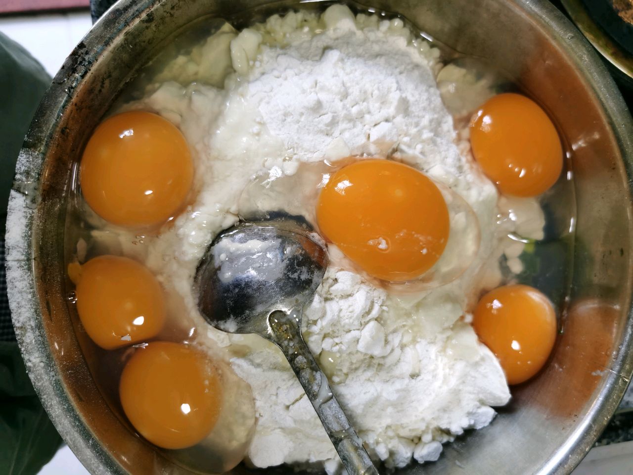 香葱鸭蛋煎饼