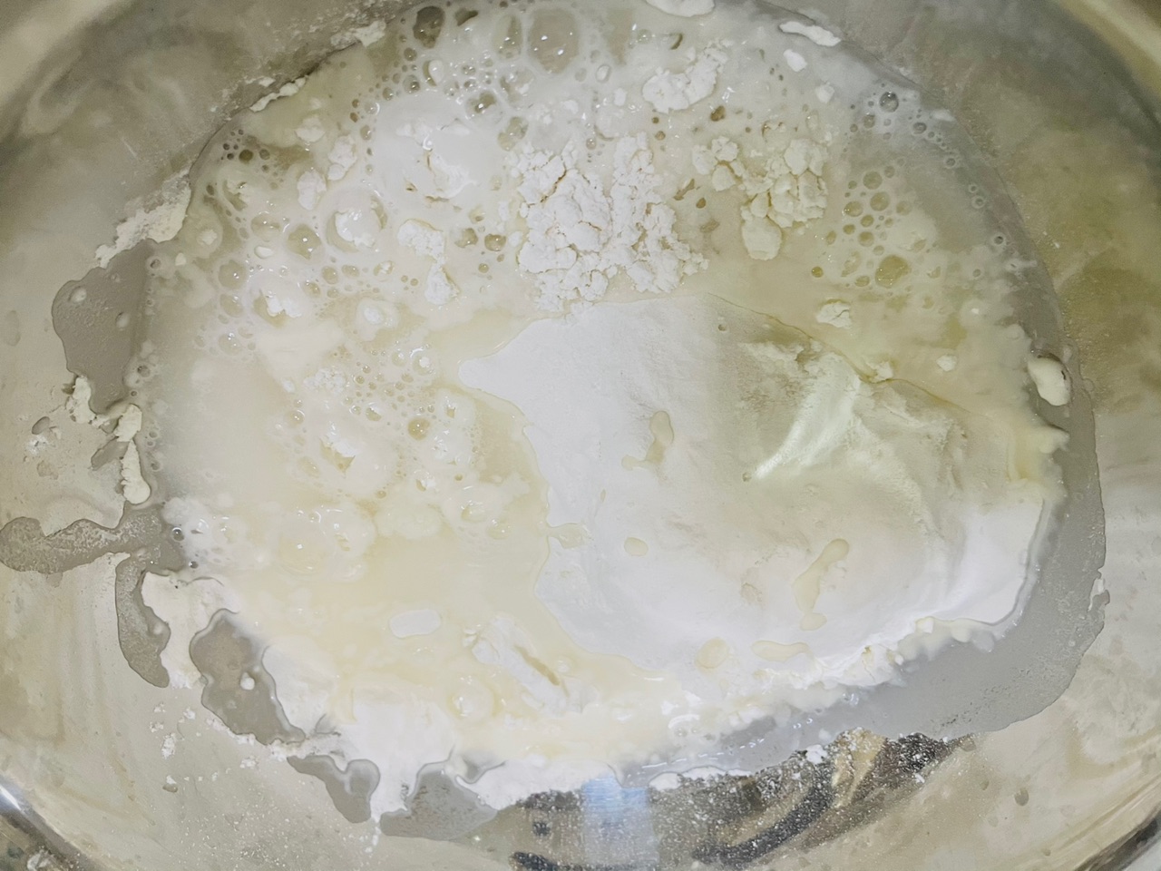 香脆薄的榨菜肉饼