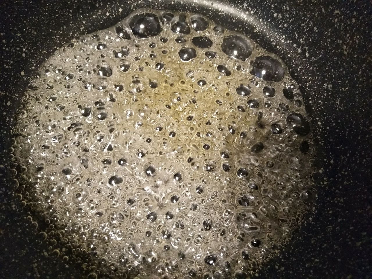 香脆琥珀核桃仁