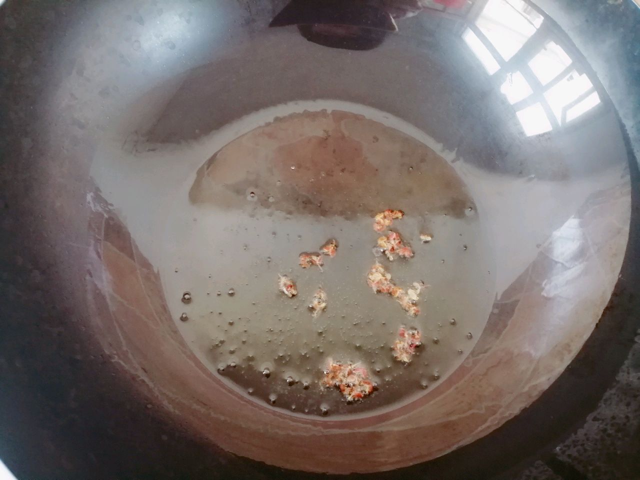 香脆猪肉芹菜锅贴