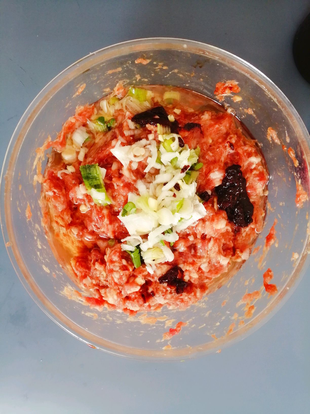 香脆猪肉芹菜锅贴