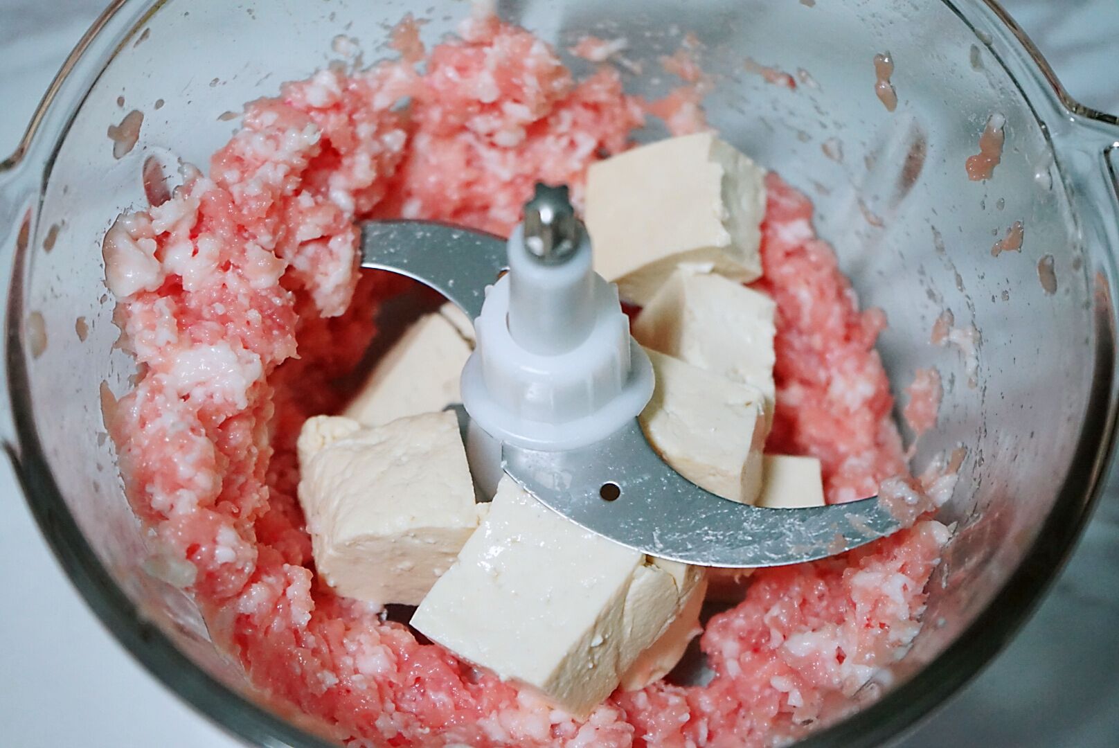 香而不腻的焦溜豆腐丸子