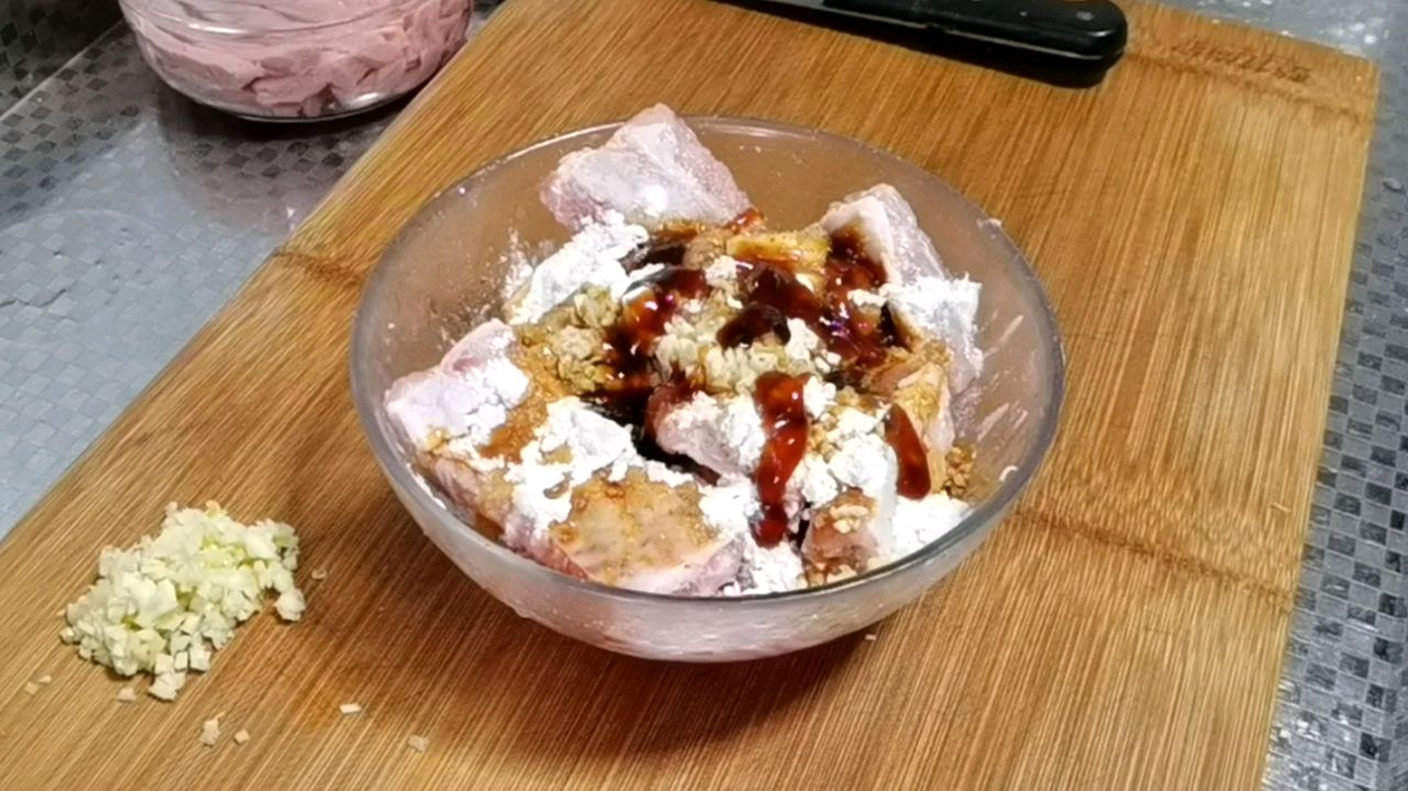 香而不腻的芋头蒸排骨
