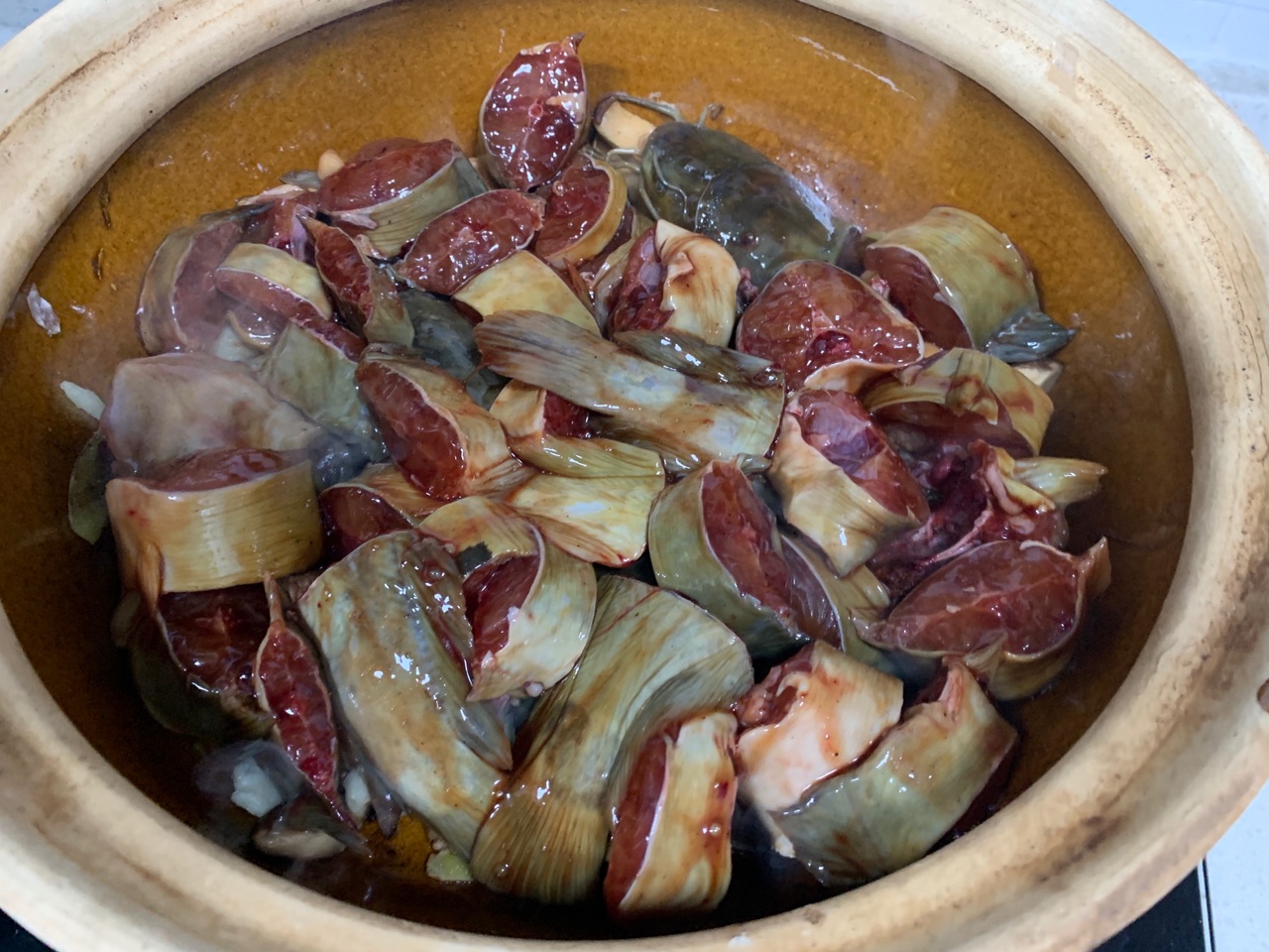 香菇本地塘虱煲