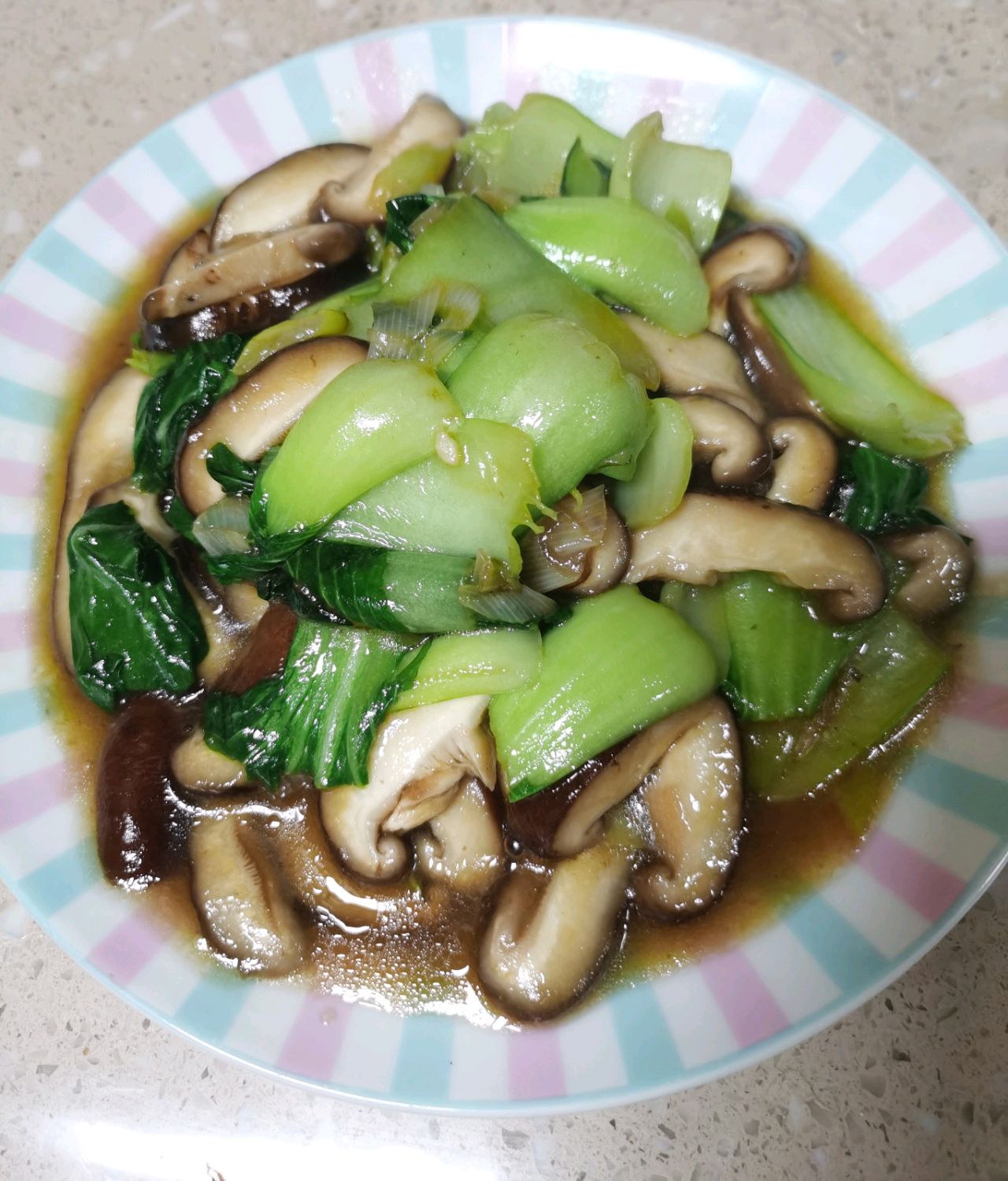 香菇炒油菜