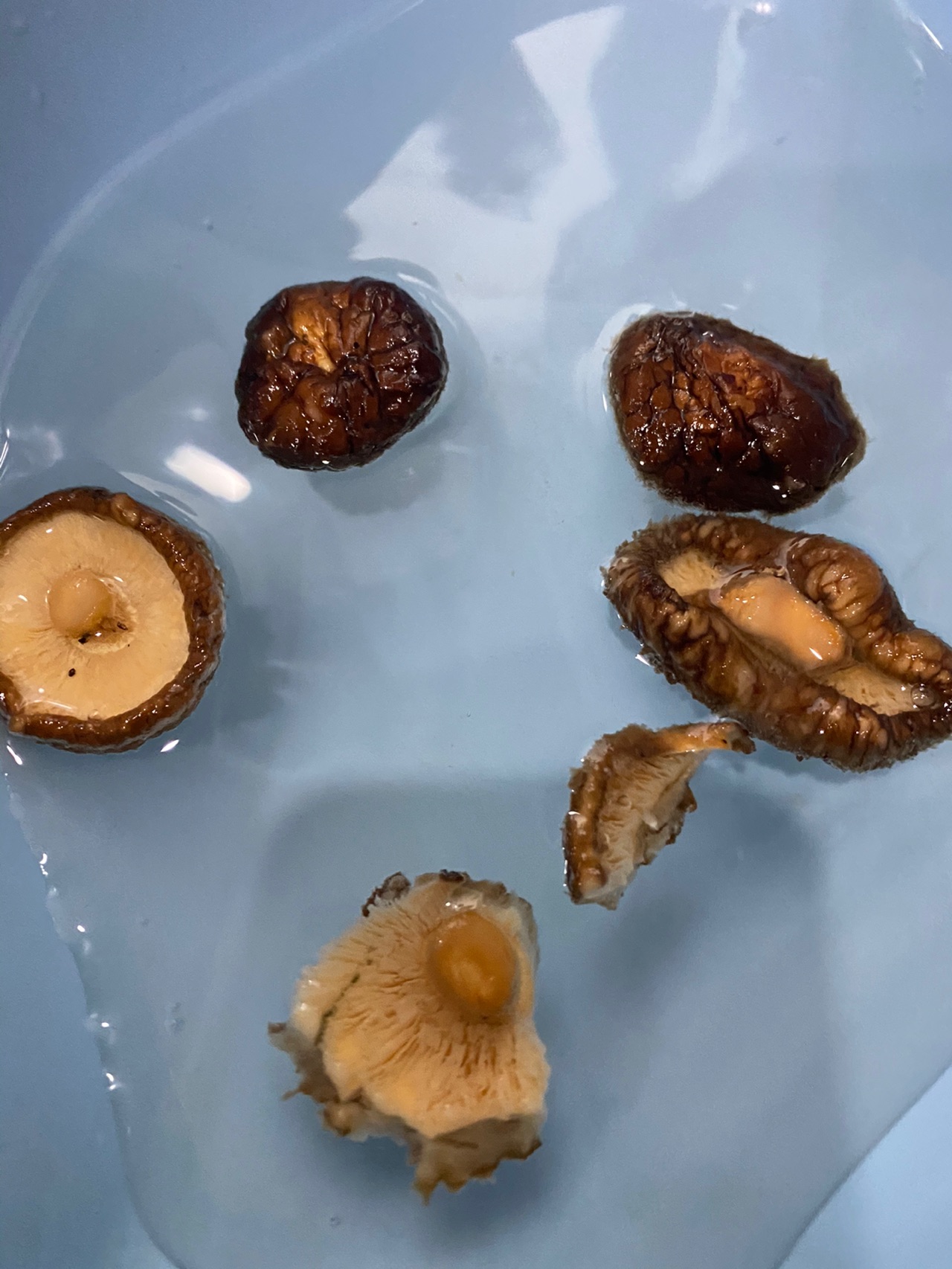 香菇炒油菜碎