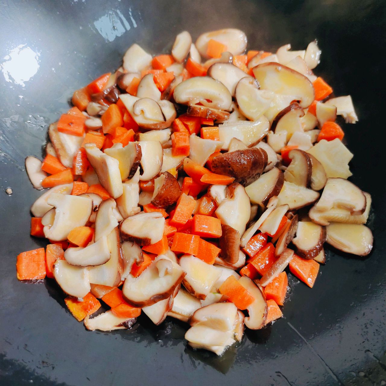 香菇豆腐羹，豆腐汤