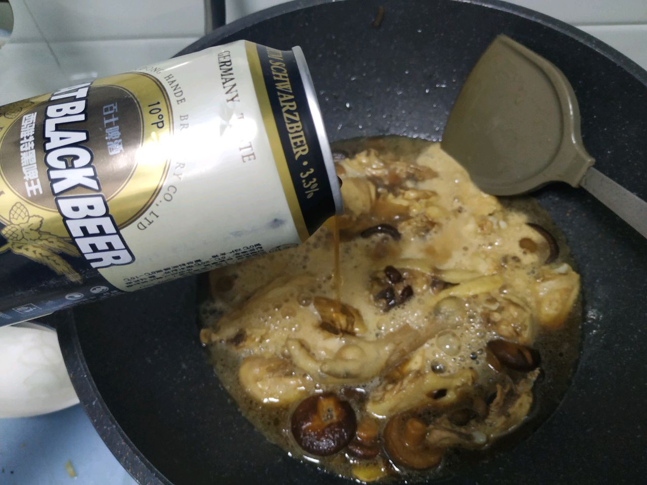 香菇炖鸡