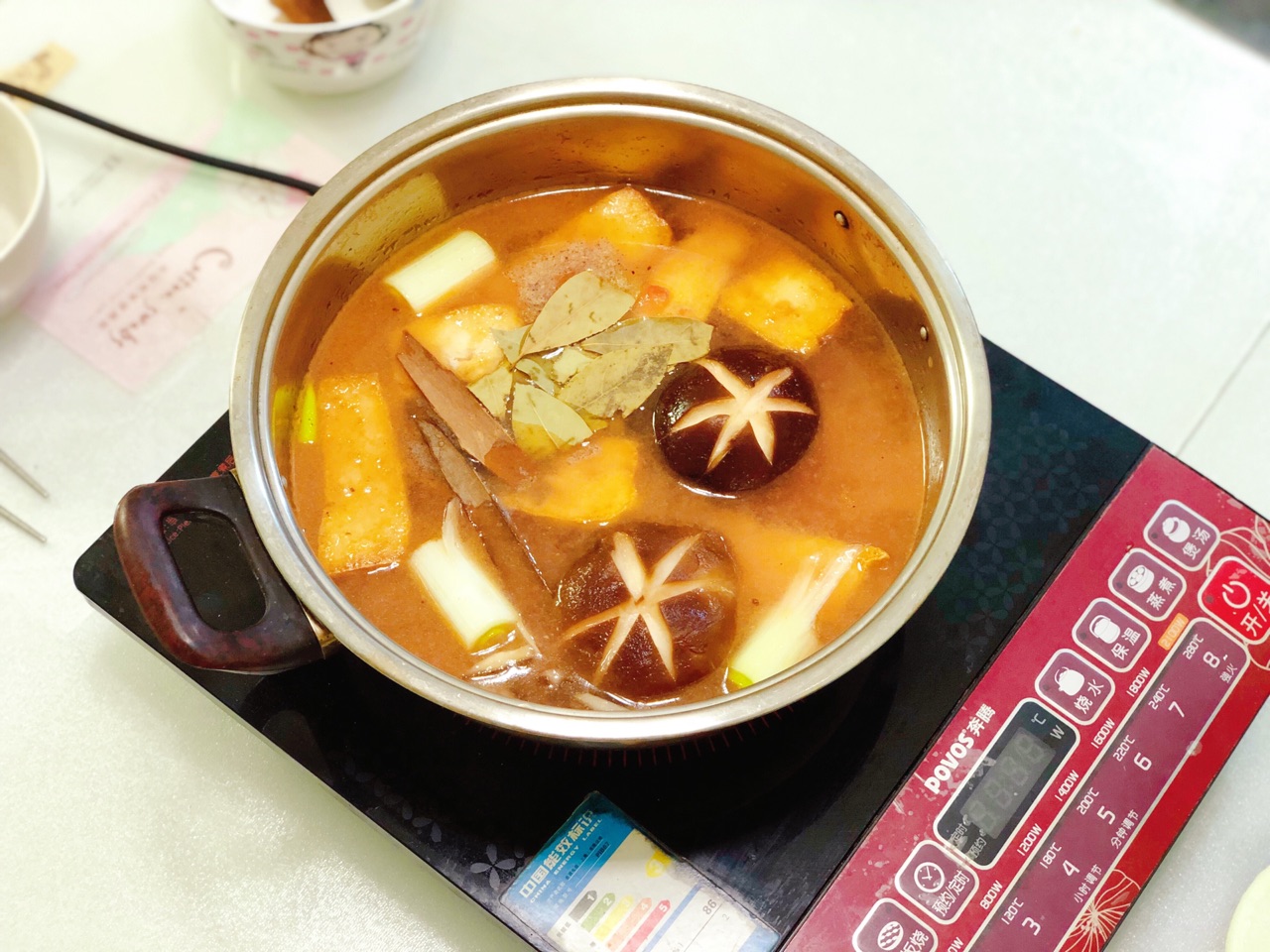 香菇番茄豆腐火锅