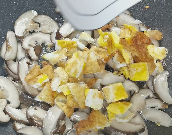 香菇荷包蛋
