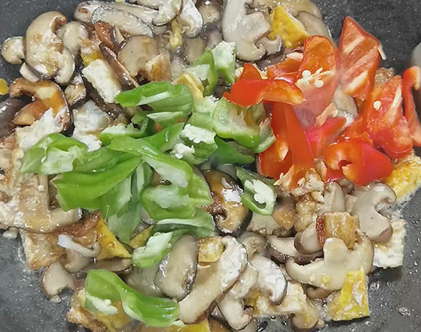 香菇荷包蛋