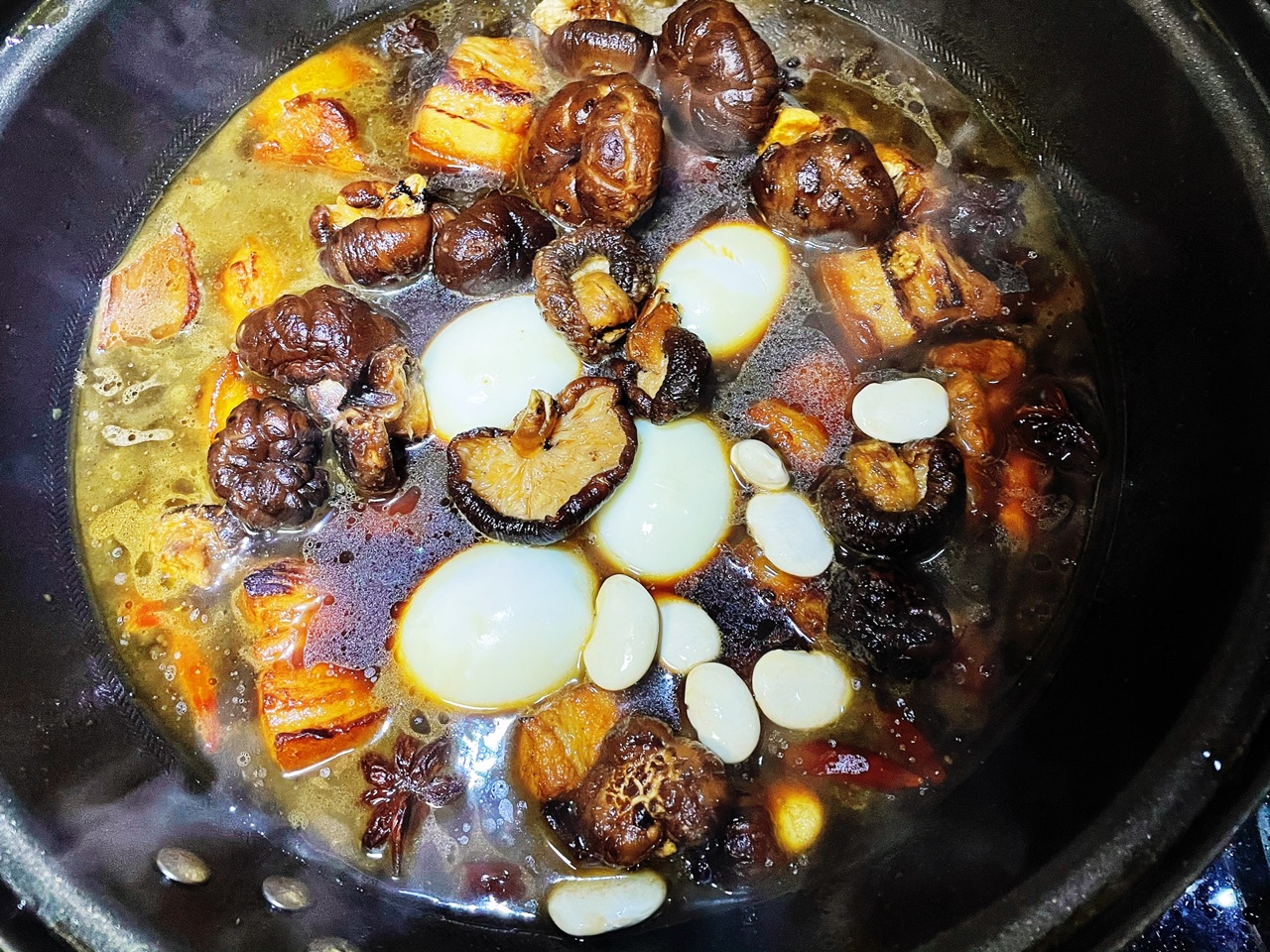 香菇红烧肉