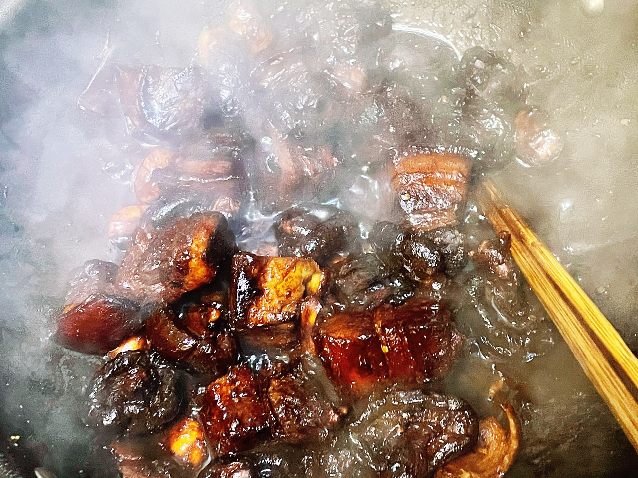 香菇红烧肉