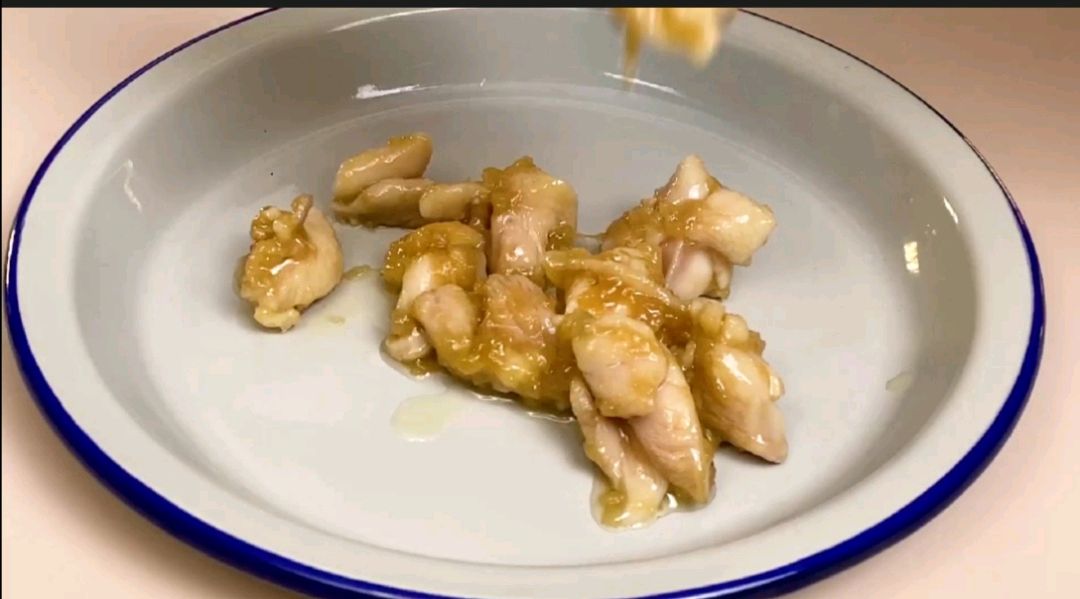 香菇滑鸡丨鲜嫩营养，简单美味
