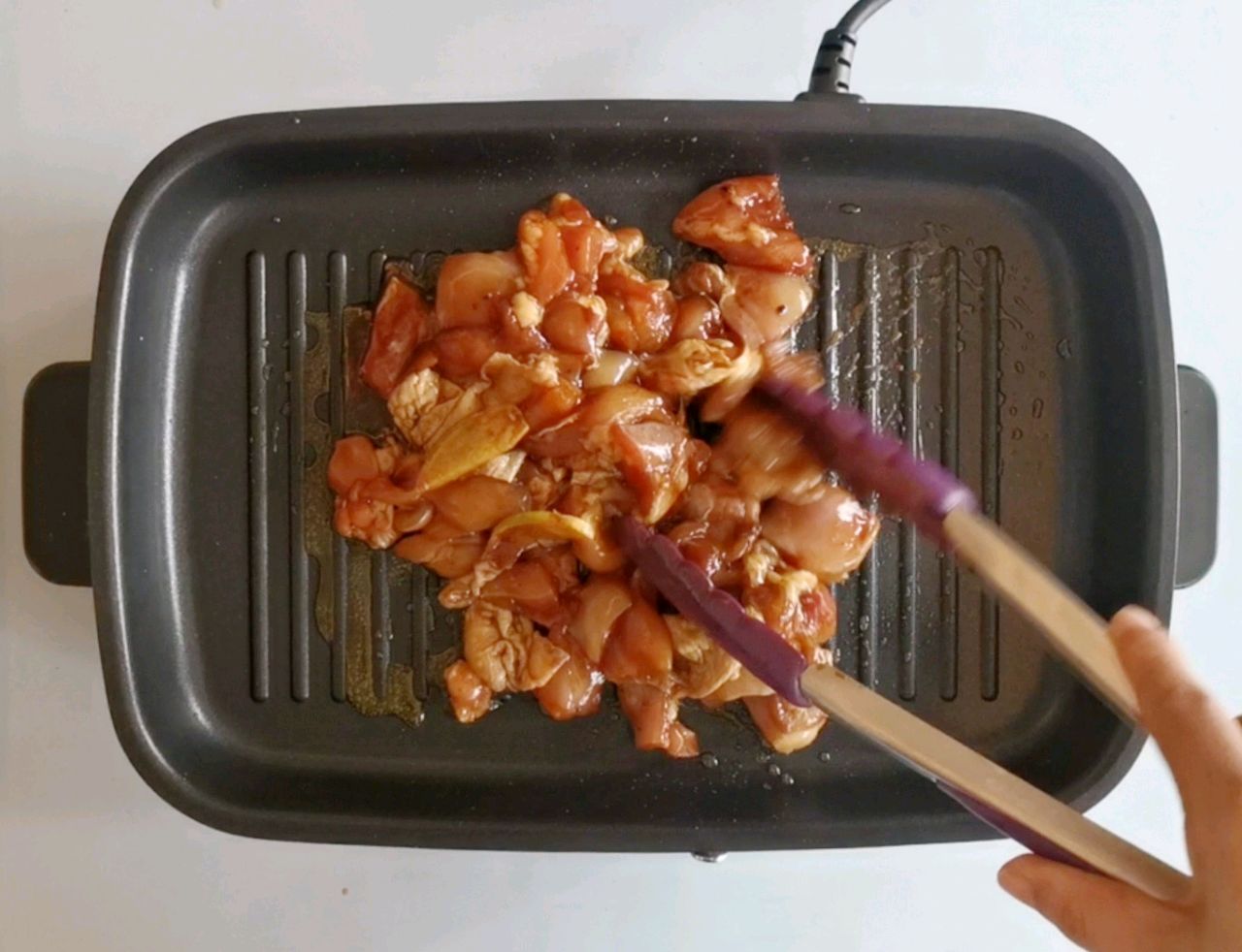 香菇鸡腿焖面
