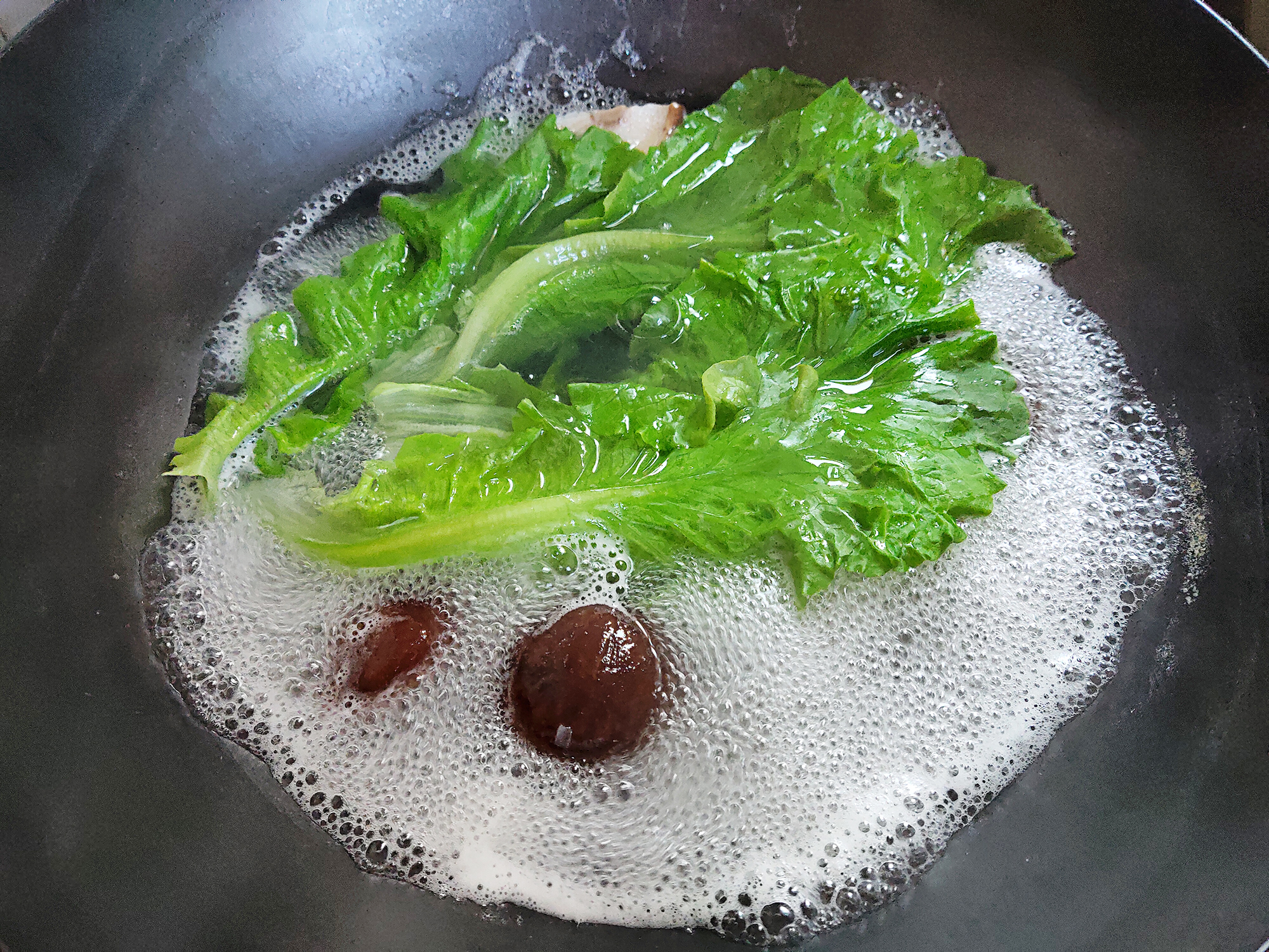 香菇煎蛋面
