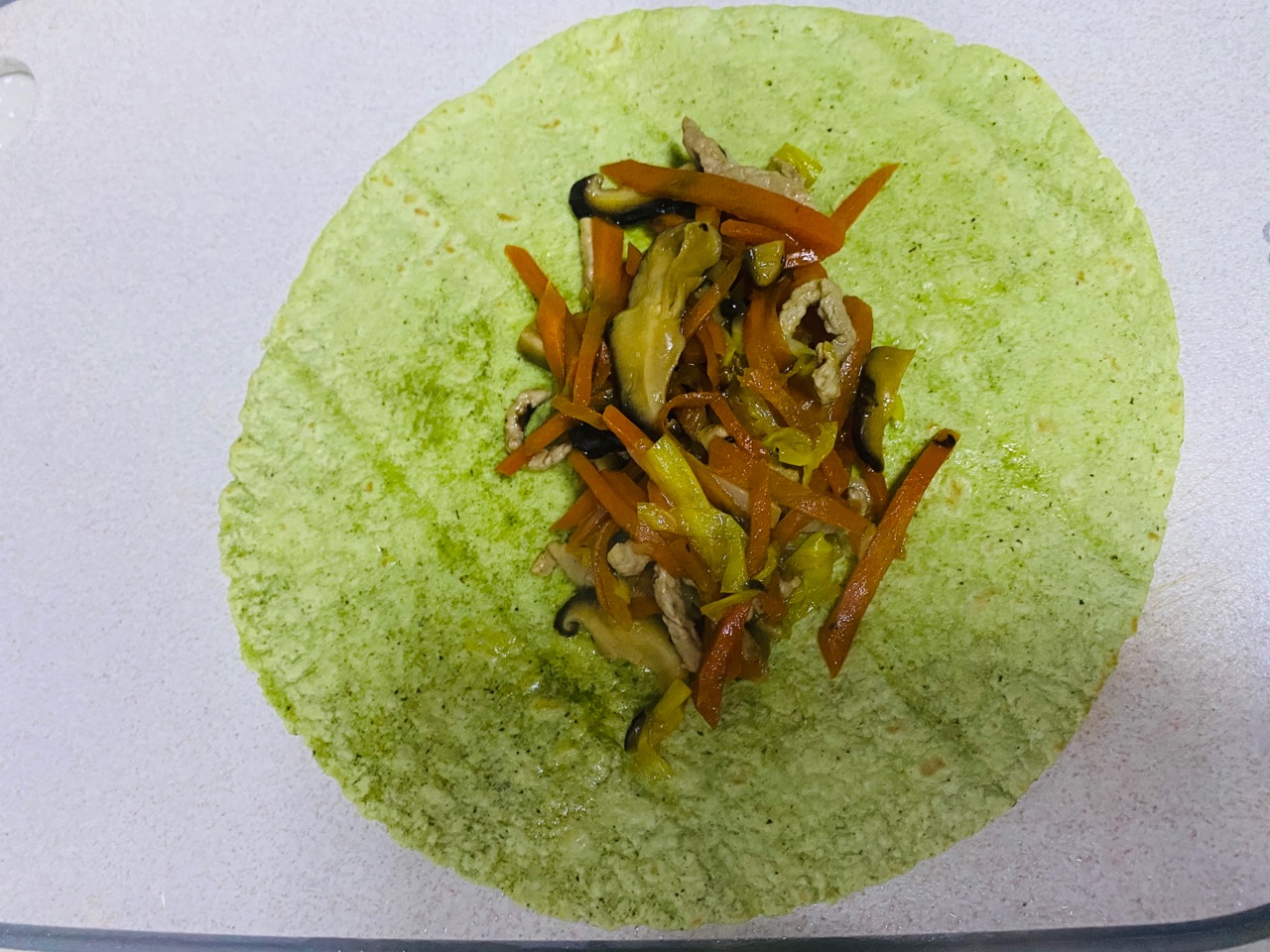 香菇肉丝卷饼