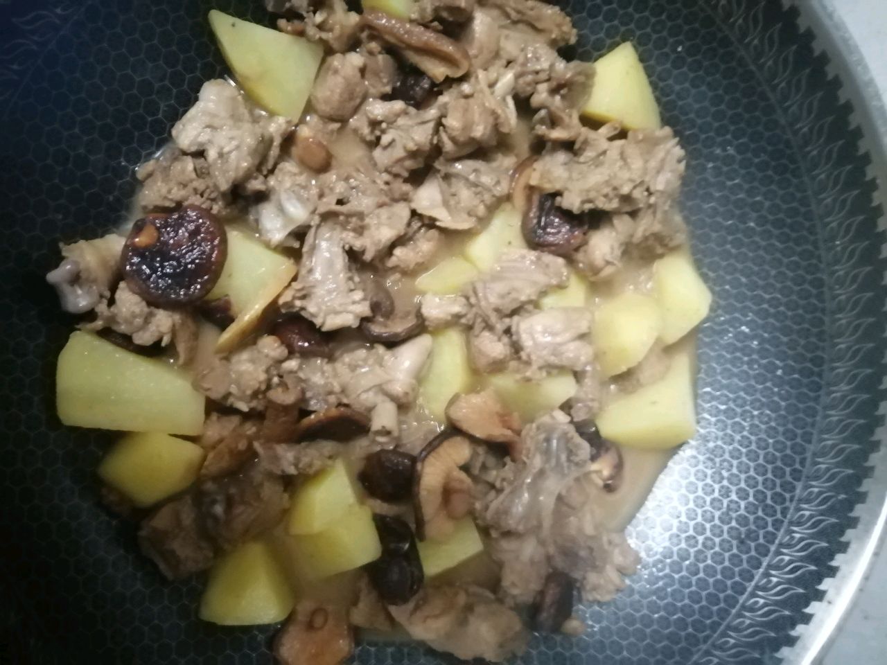 香菇土豆烧鸭