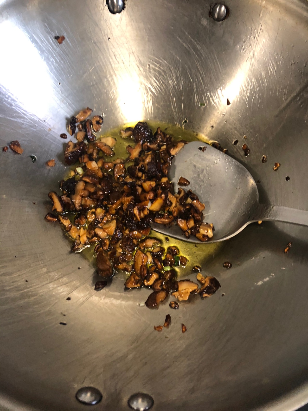 香菇油菜包