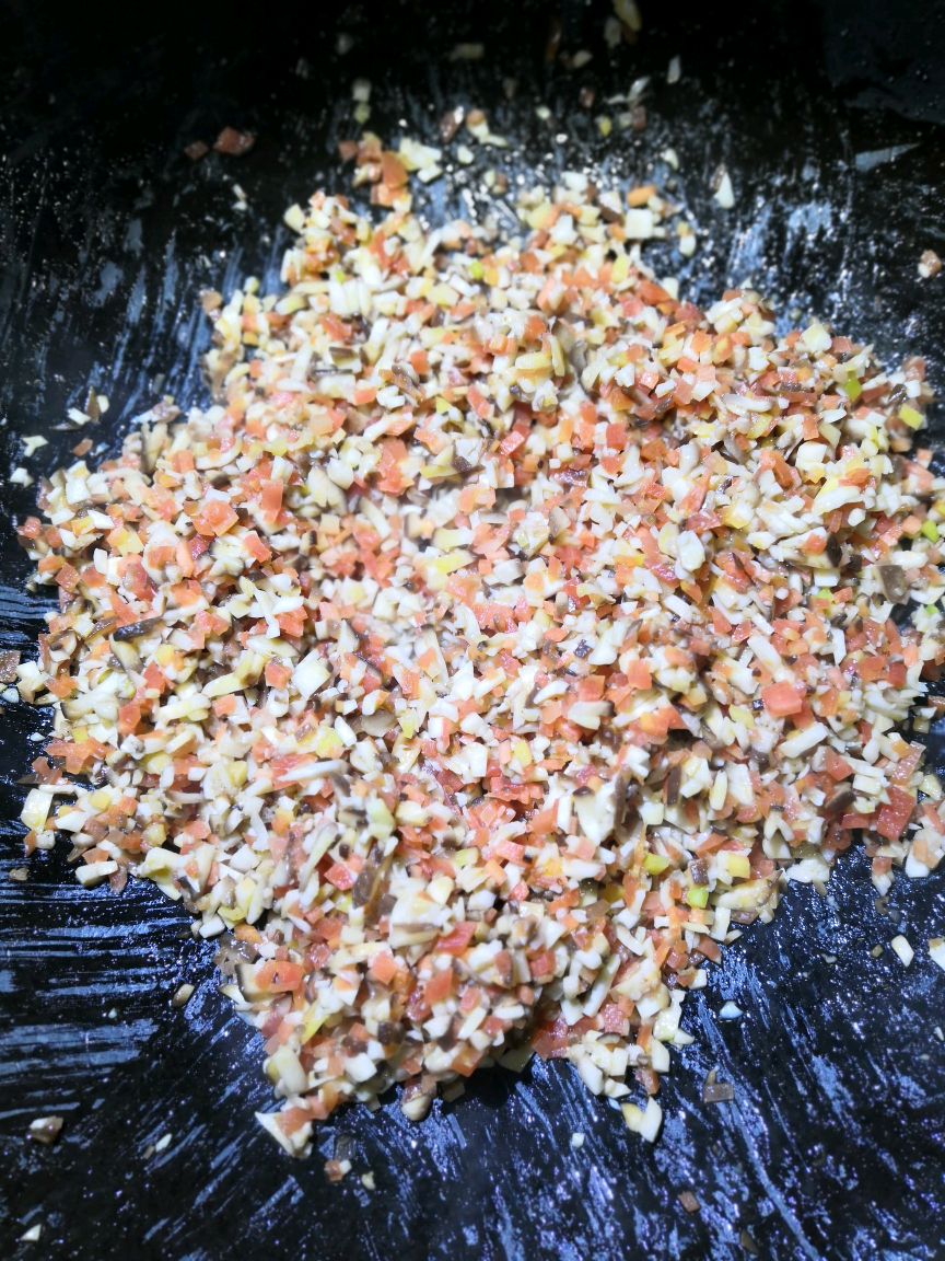香菇猪肉馅饺子/炒肉馅方法