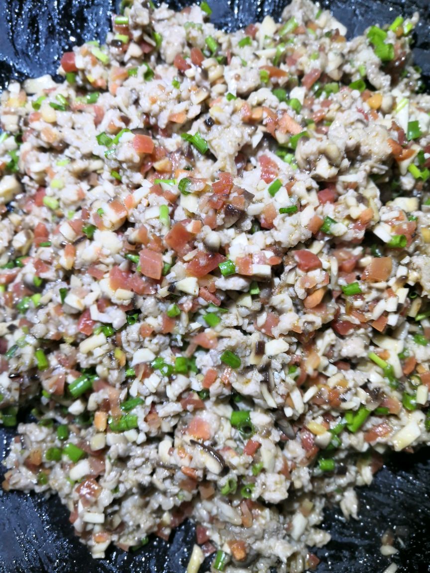 香菇猪肉馅饺子/炒肉馅方法