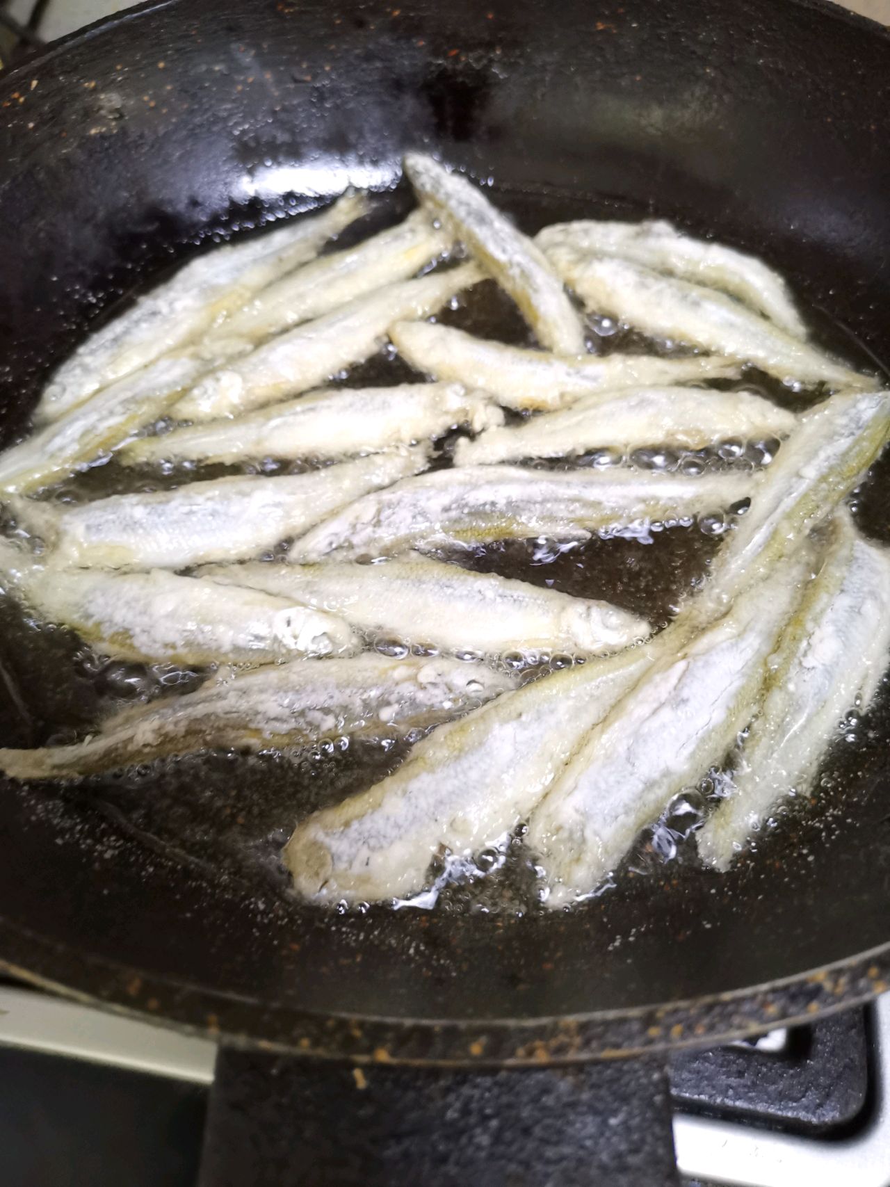 香煎春生鱼