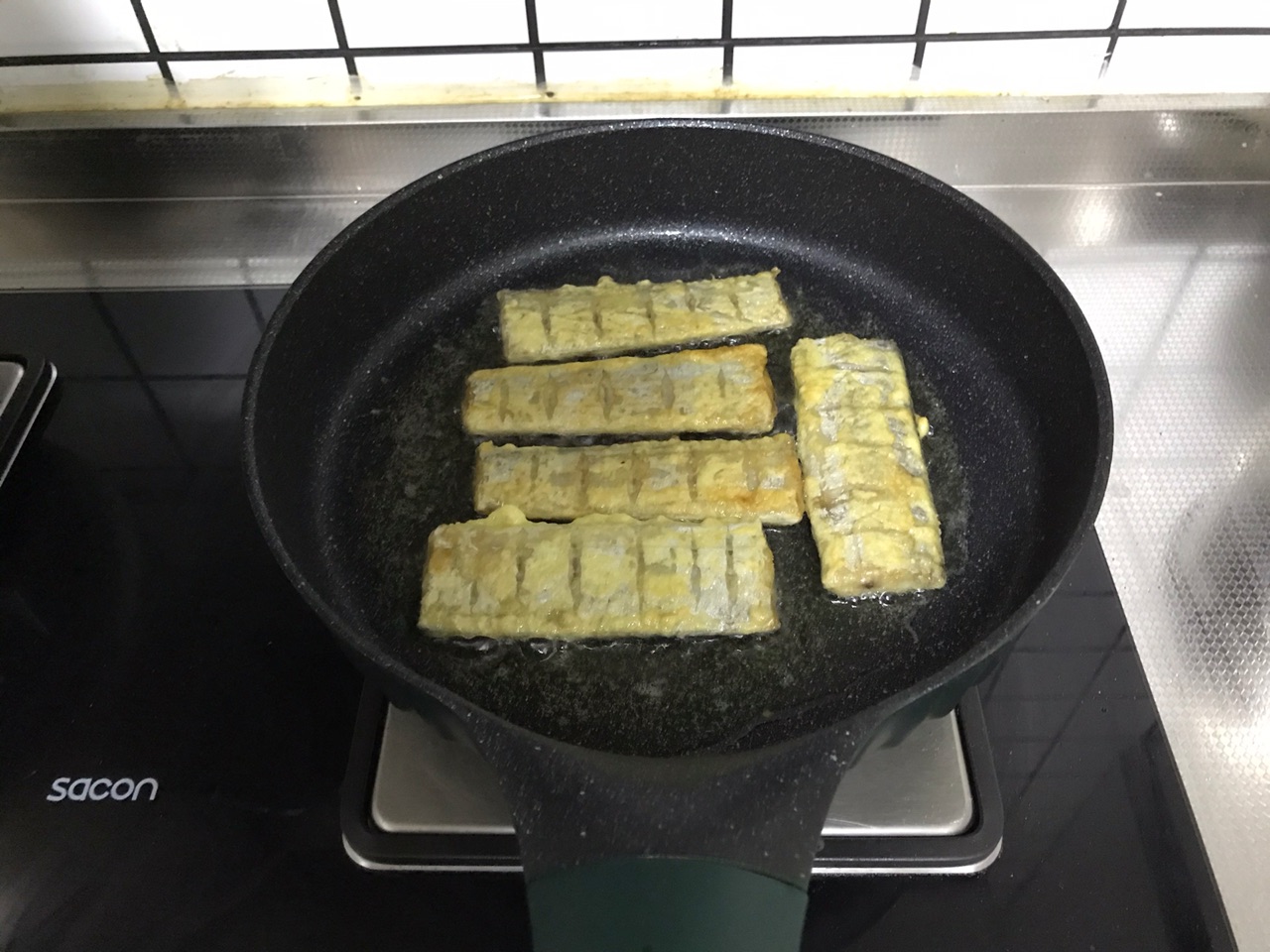 香煎带鱼段，不粘锅不破皮