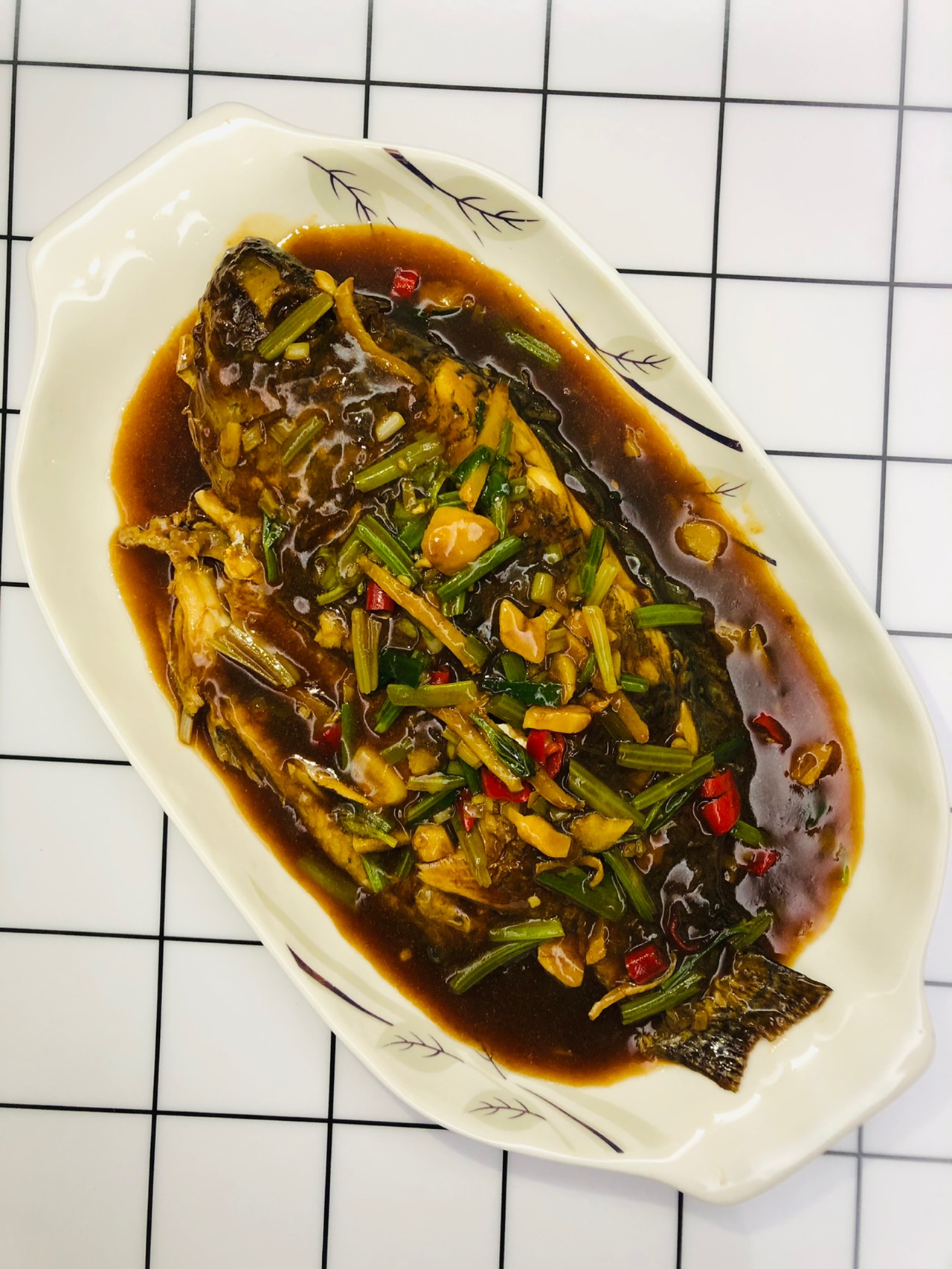 香煎鲫鱼